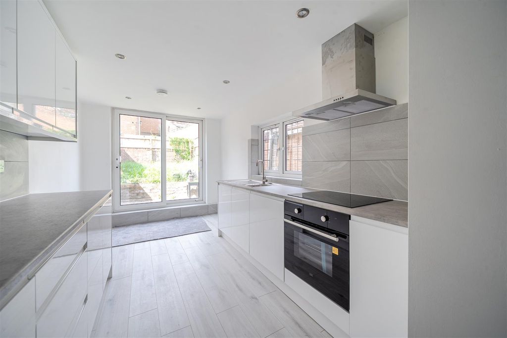 Property photo 2 of 21 1344852-8-68A85Dbd28cc5.Jpg