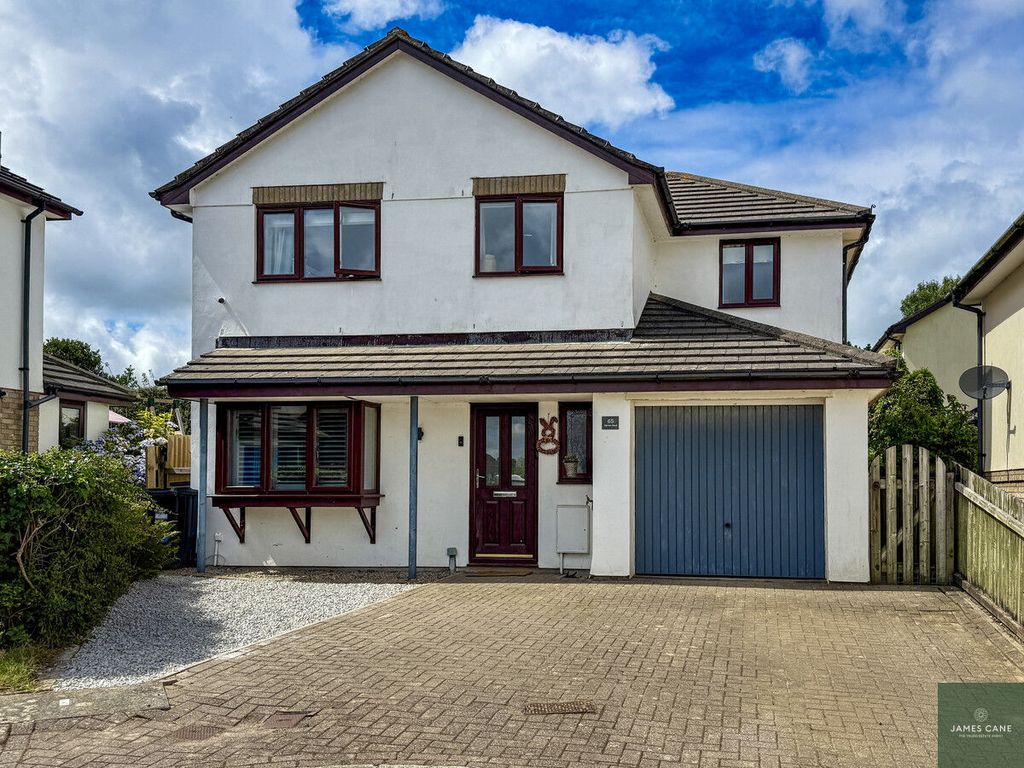 Property photo 1 of 23