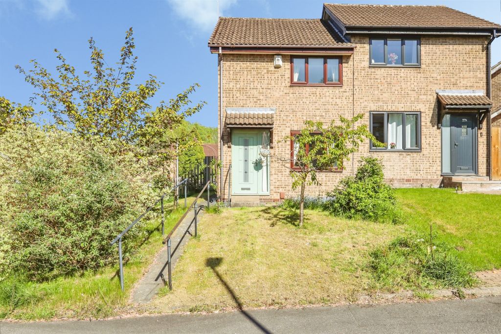 Property photo 1 of 12