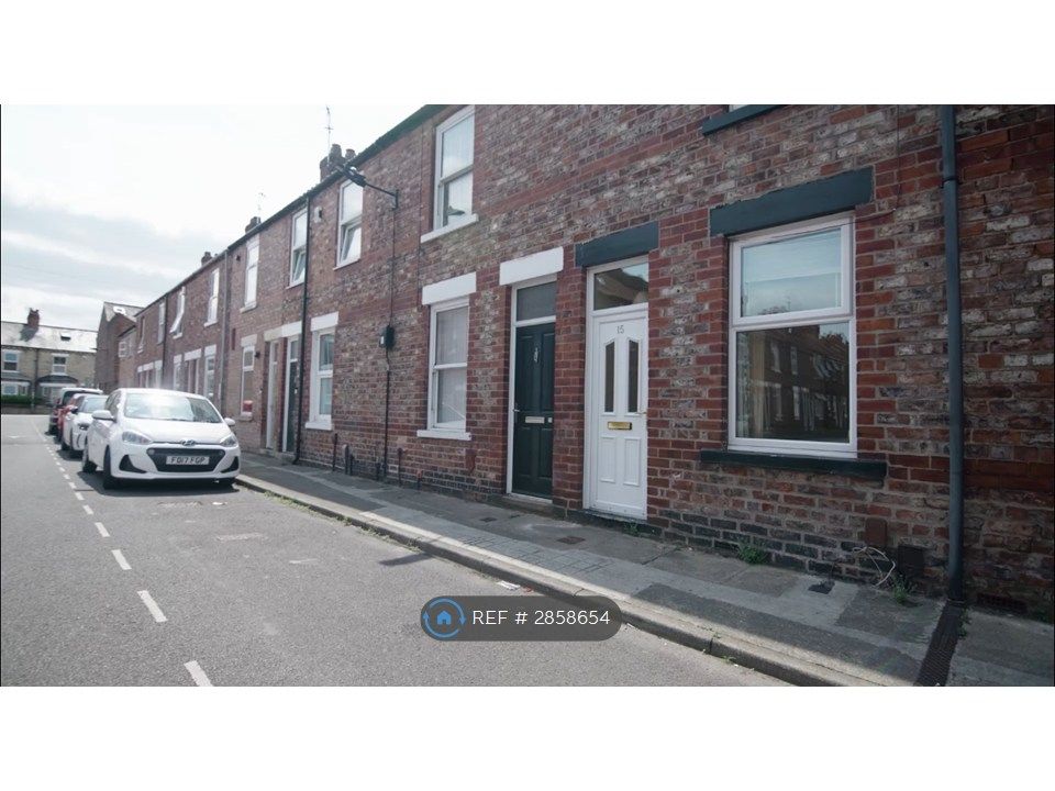 Property photo 2 of 12