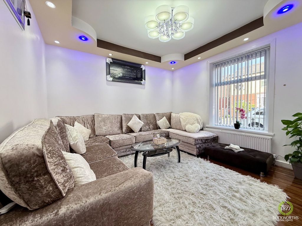 Property photo 2 of 15