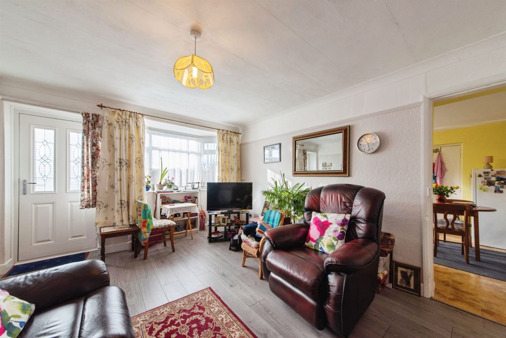 Property photo 2 of 19