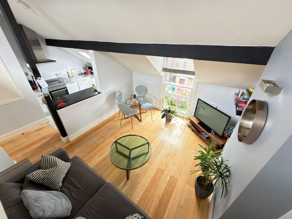 Property photo 3 of 22