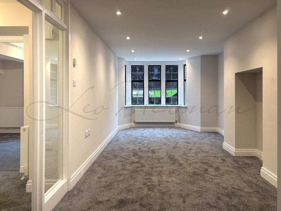 Property photo 2 of 16 Jpg