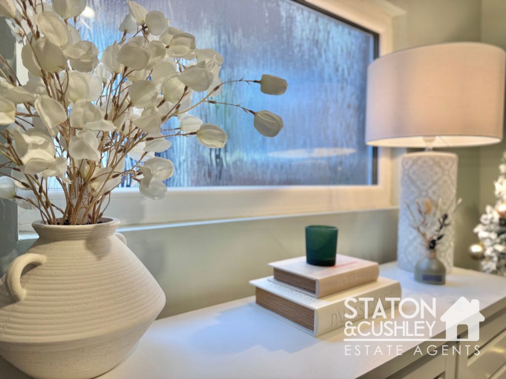 Property photo 3 of 35