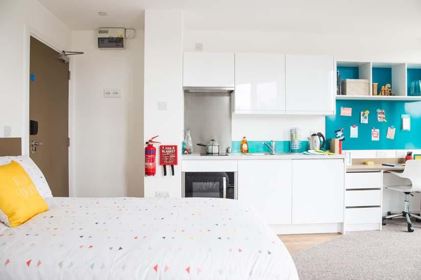 Property photo 3 of 19 New Image