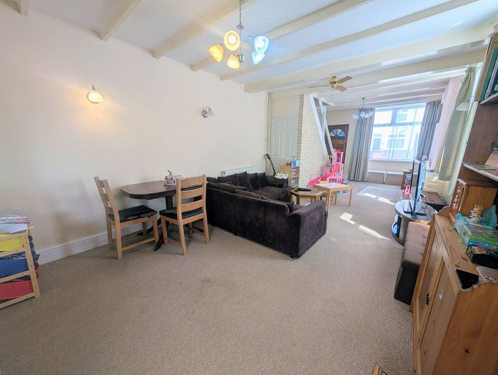 Property photo 3 of 15 Photo 13