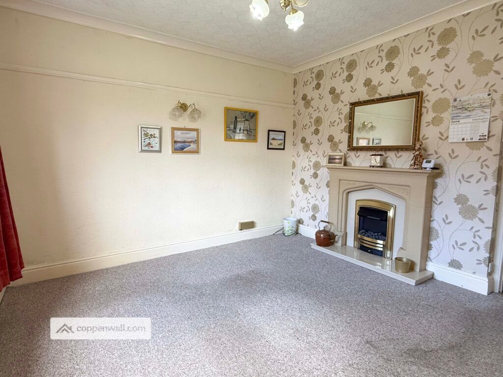 Property photo 2 of 34