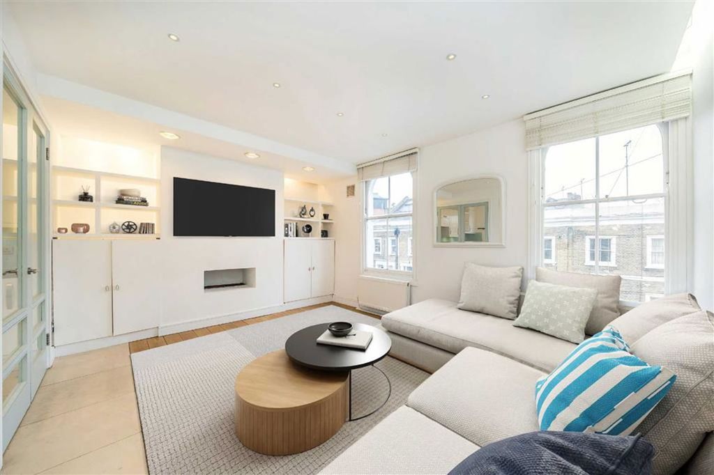 Property photo 2 of 6