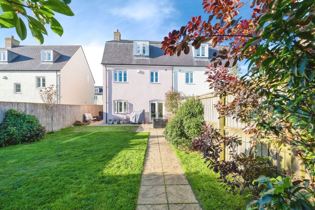 Property photo 1 of 17 Photo