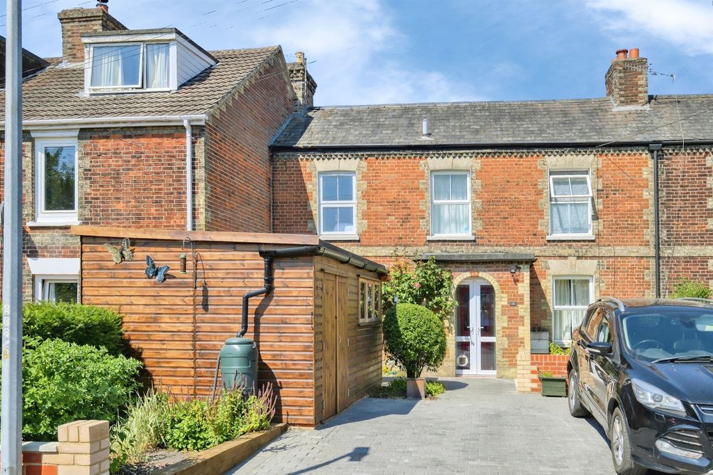 Property photo 1 of 14