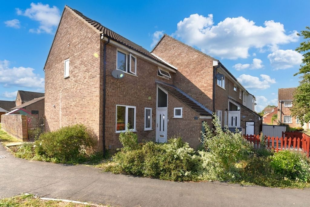 Property photo 1 of 18