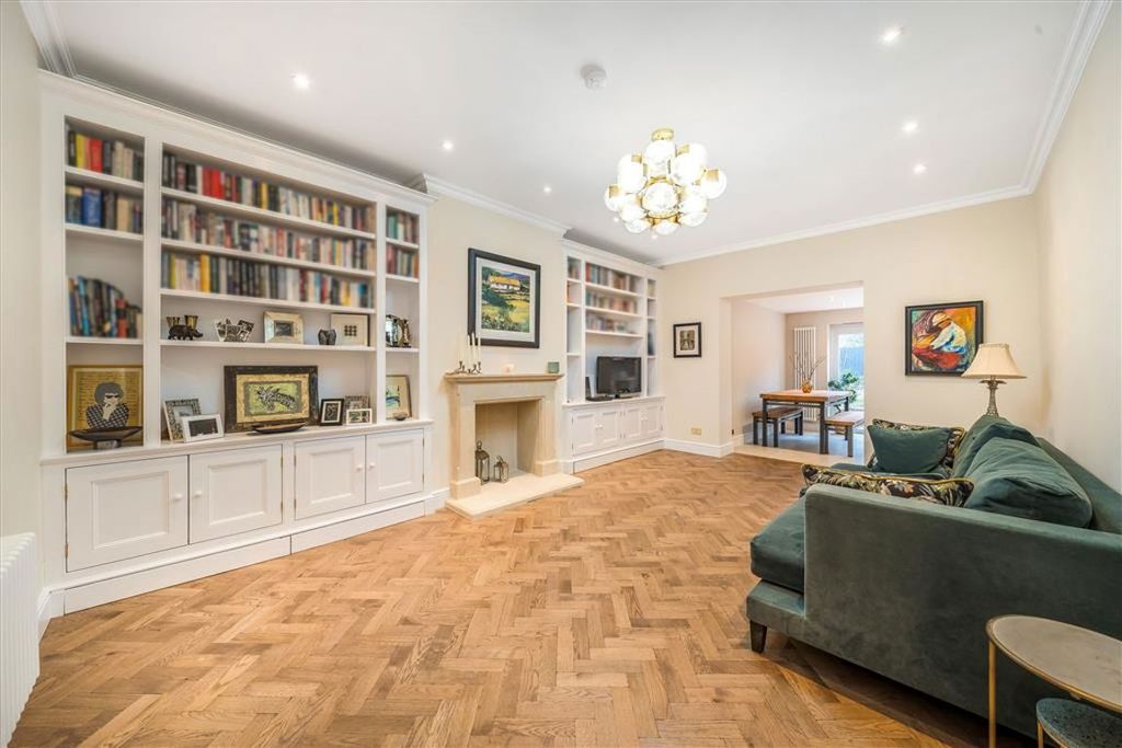 Property photo 3 of 9