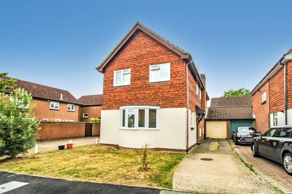 Property photo 1 of 18