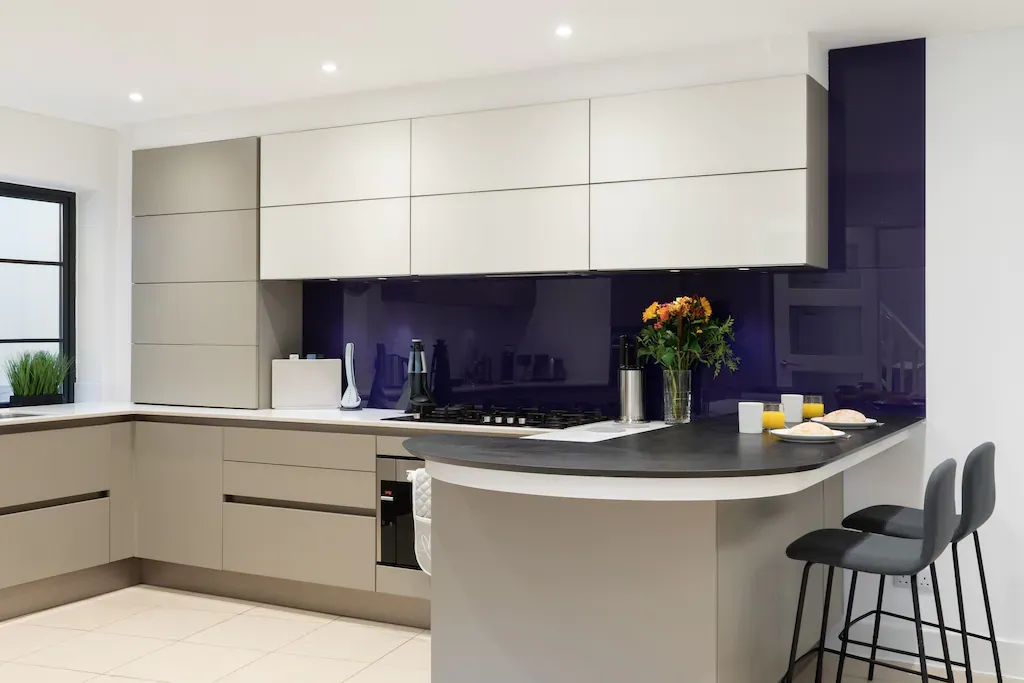 Property photo 2 of 27 Kitchen