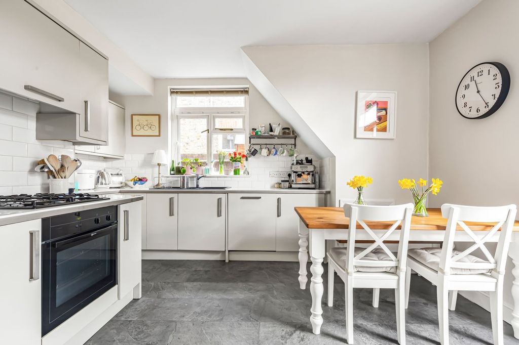 Property photo 3 of 8 Picture No. 08