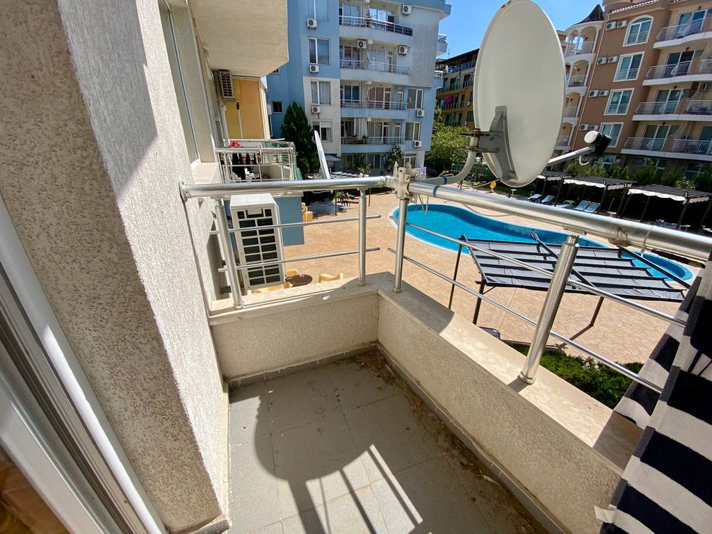 Property photo 2 of 16