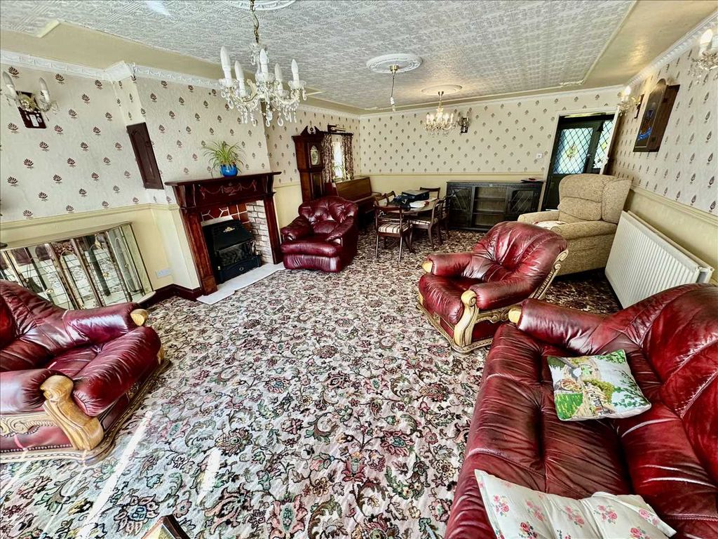 Property photo 2 of 12 Living Room