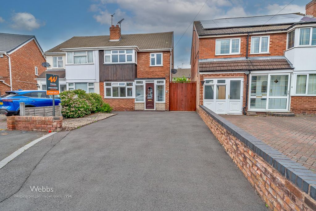 Property photo 1 of 27 New Â© Webbs Estate Agents Â© (19 Of 15).Jpg