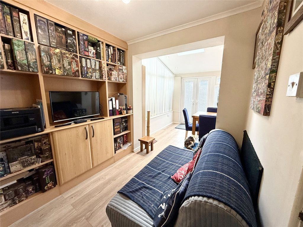 Property photo 3 of 19 Picture No. 11