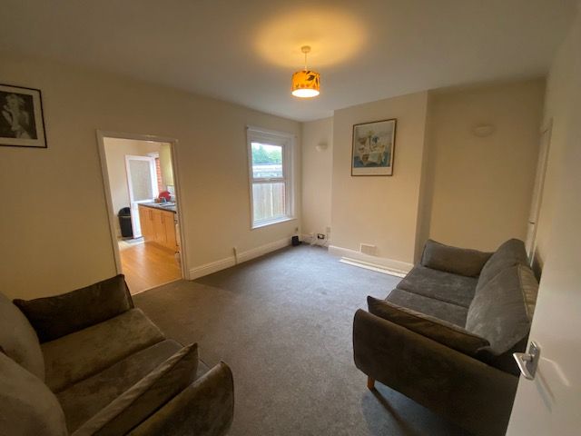 Property photo 1 of 9 1