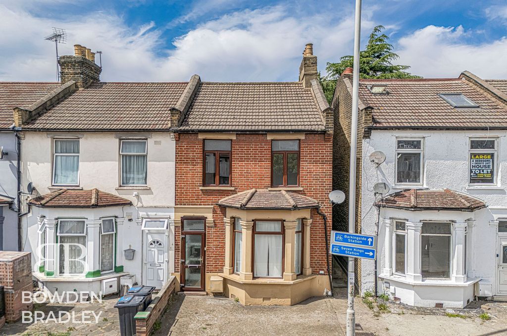 Property photo 1 of 35