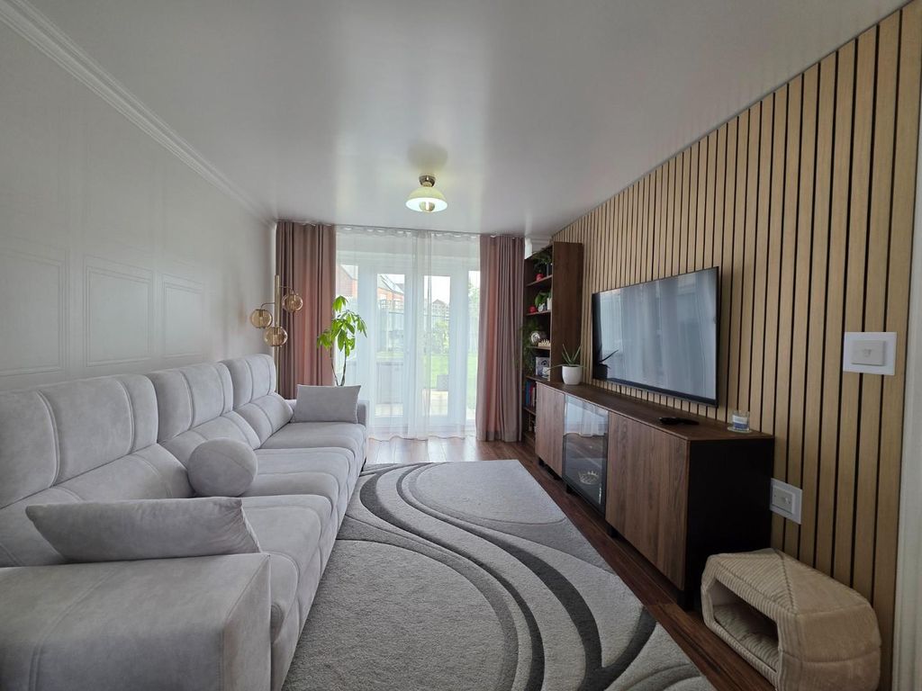 Property photo 3 of 18 5.Jpg