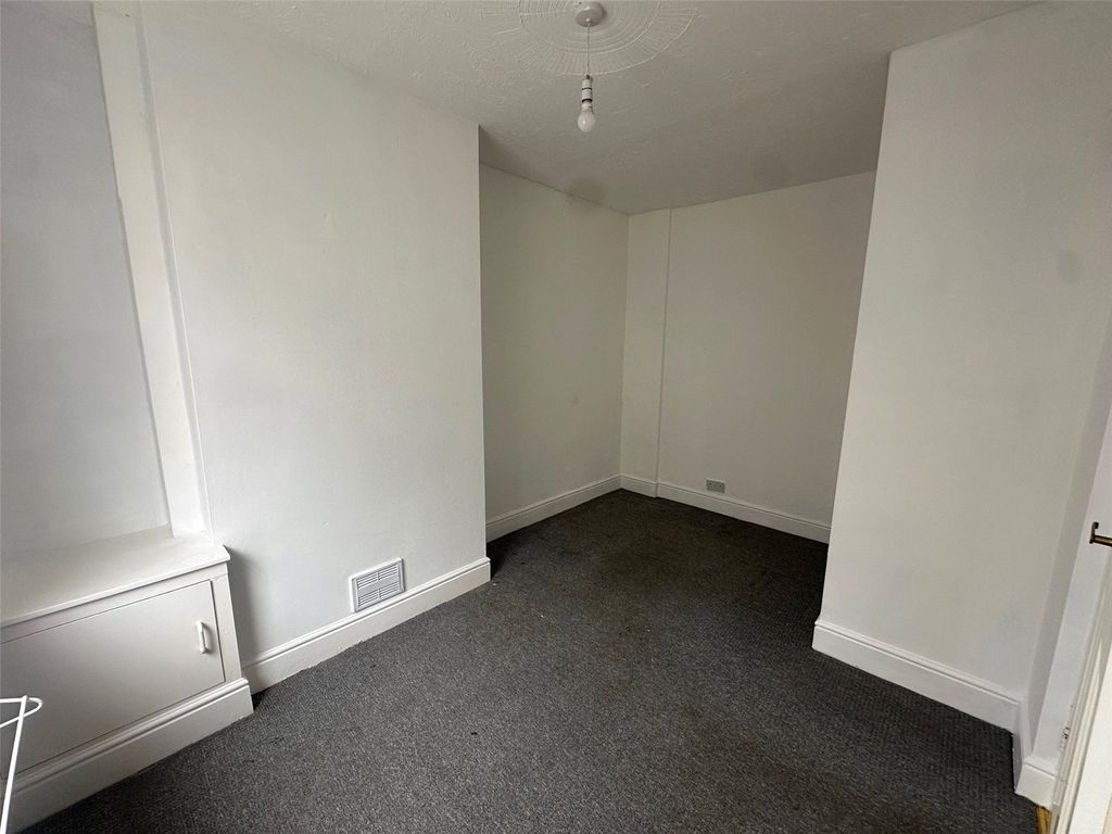 Property photo 2 of 8 Picture No. 02