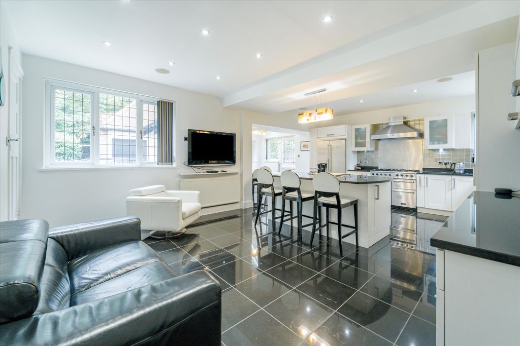 Additional image 7 of 7 bed detached house for saleMeadow Road, Harborne, Birmingham B17