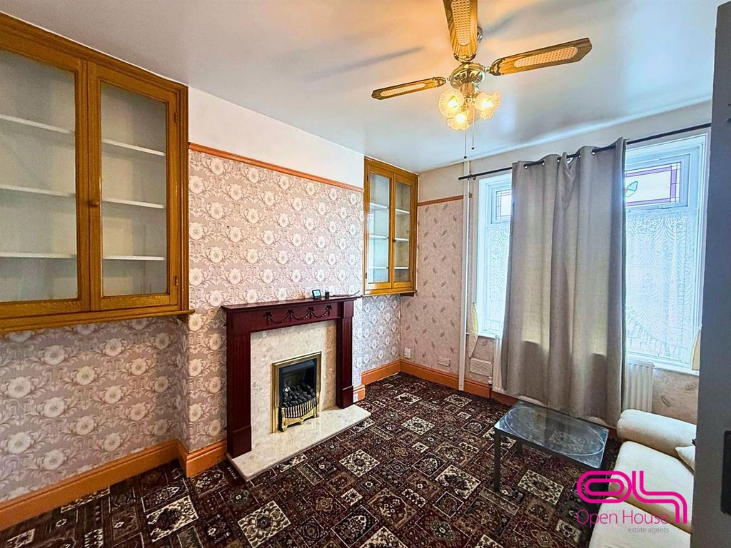 Property photo 3 of 13 Untitled Design - 2026-05-05T211717.862.Png