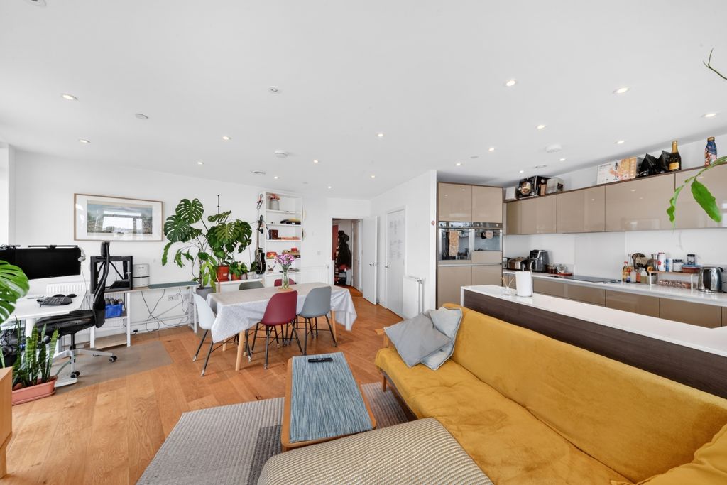 Property photo 1 of 20 Dsc_6845_High