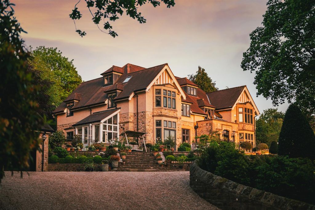 Additional image 59 of 5 bed detached house for salePadley Hill, Grindleford, Hope Valley S32