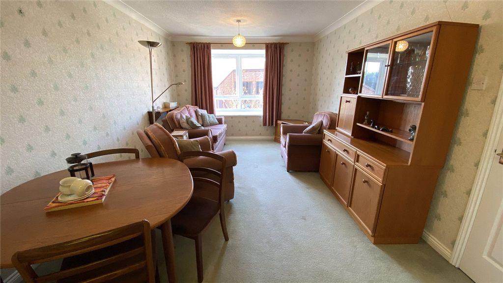 Property photo 2 of 7 Picture No. 05
