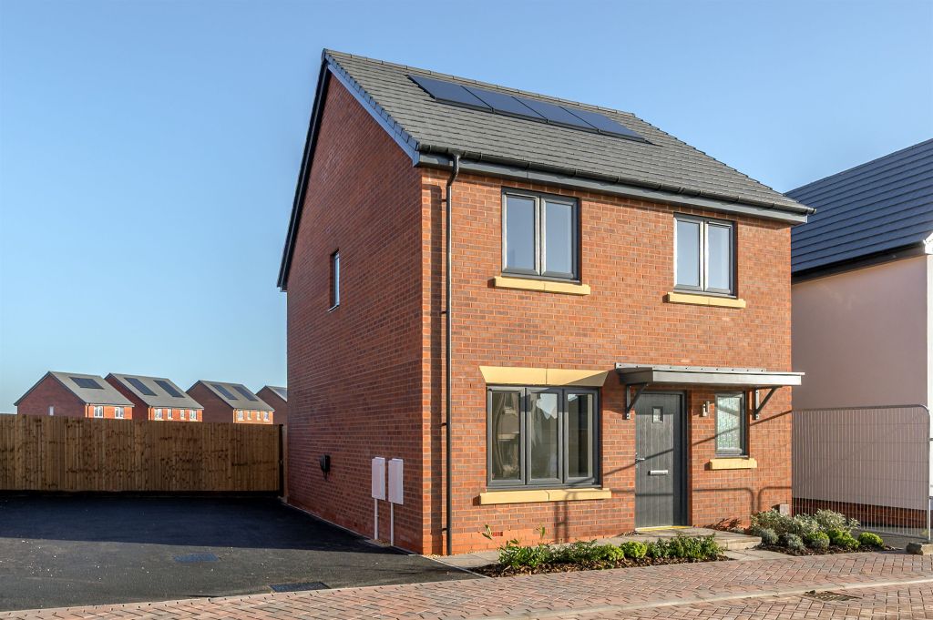 Property photo 1 of 8