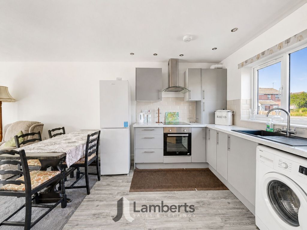 Property photo 3 of 22 Open Plan Living/Kitche