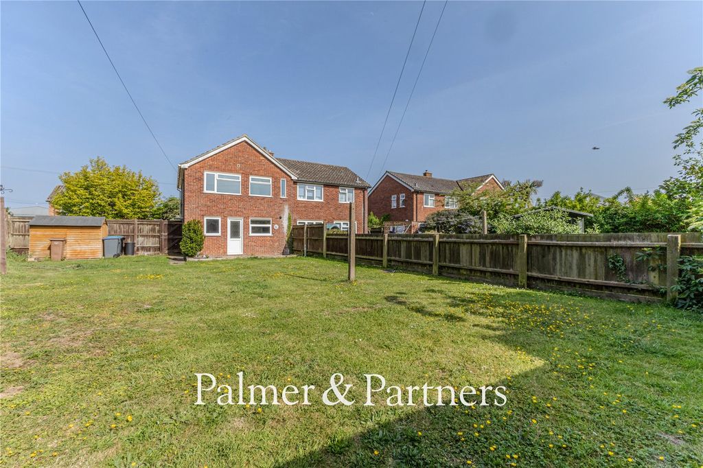 Property photo 2 of 15 Picture No. 05