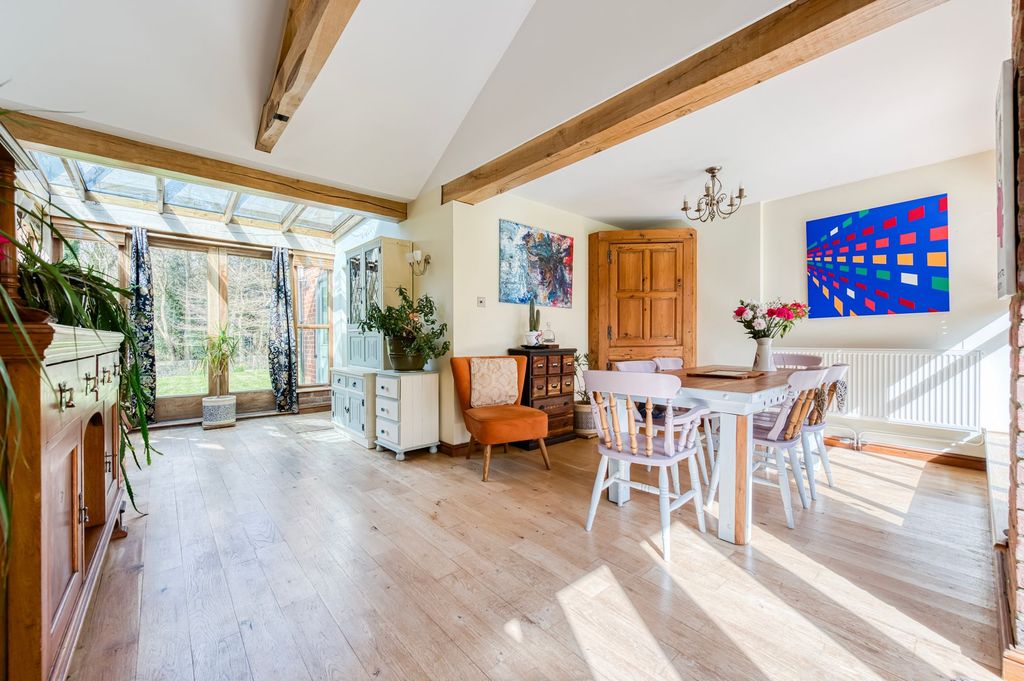 Property photo 3 of 30