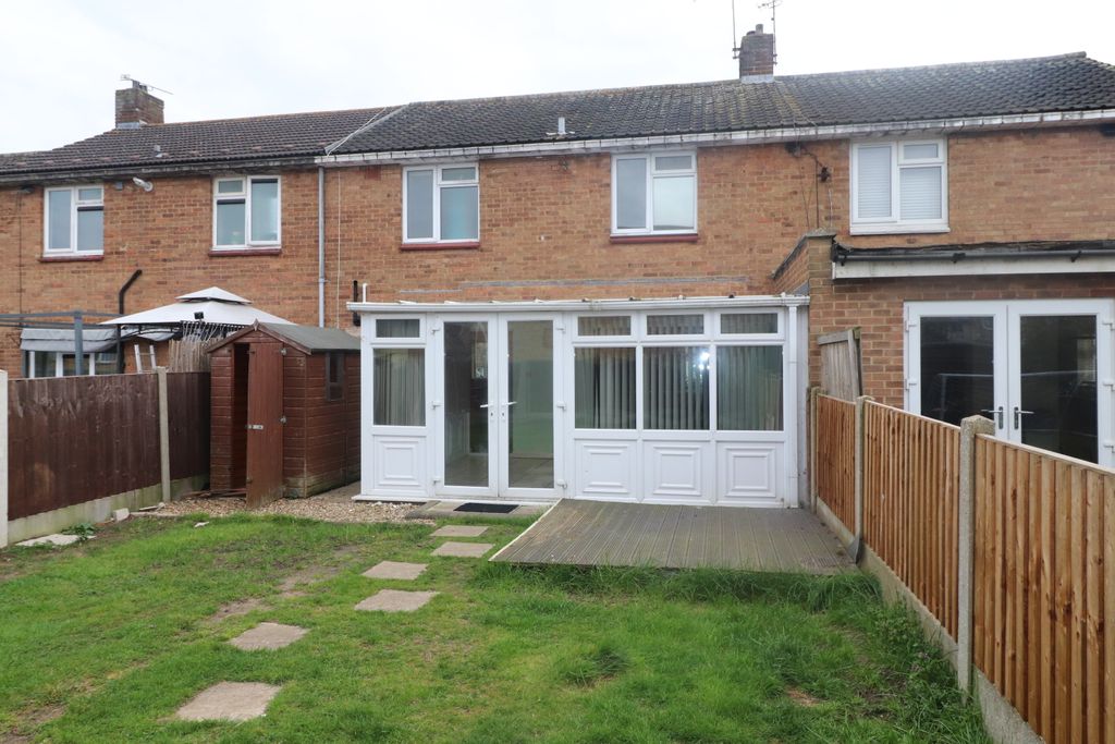 Property photo 3 of 12