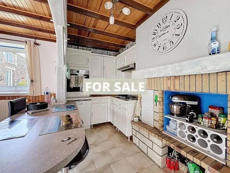 Property photo 2 of 11