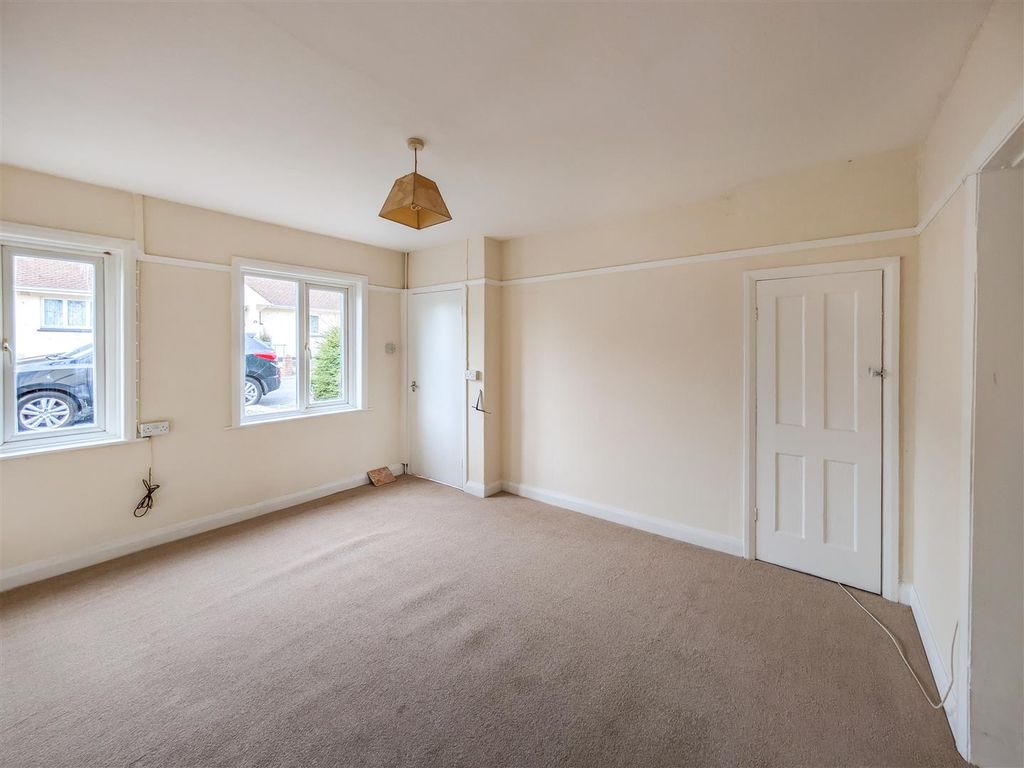 Property photo 3 of 10 17-10-2025__15-48-40_Pxl_20251016_111449244.Bux7Z.