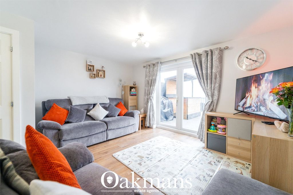 Property photo 3 of 32 Picture No. 13