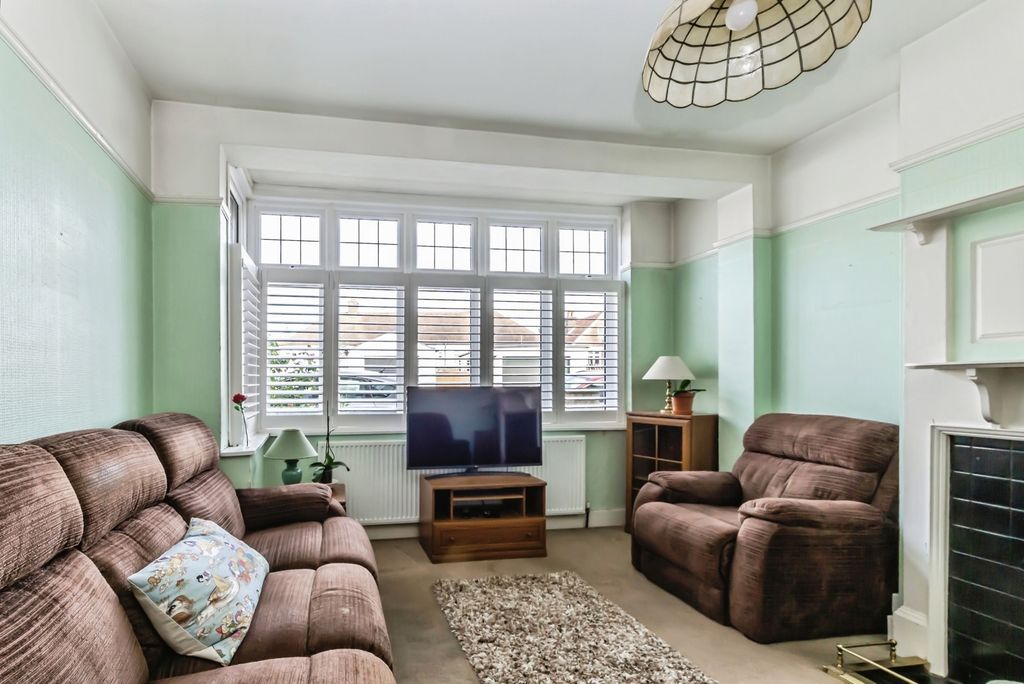 Property photo 3 of 21 Pbox-Img.Jpg