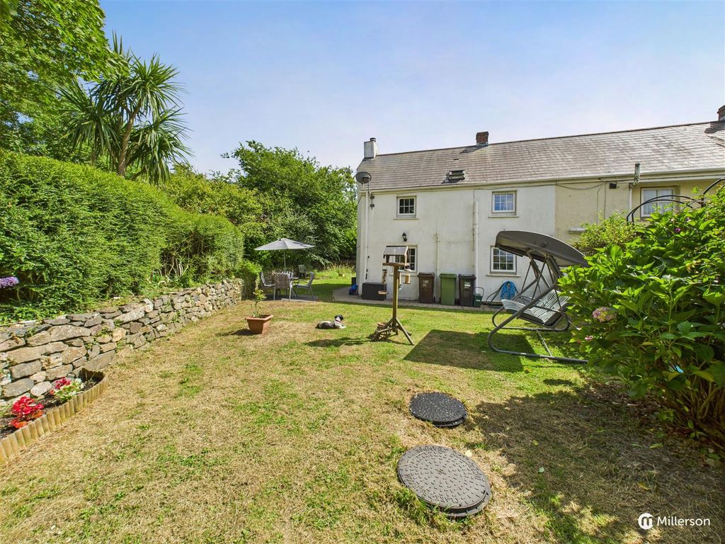 Property photo 1 of 18 Cam05426G0-Pr0026-Still014.Jpg