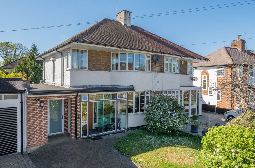 Property photo 1 of 20 1449520-20-69Ecdc...