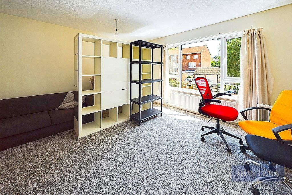 Property photo 3 of 15 Cam01635G0-Pr0228-Still009.Jpg