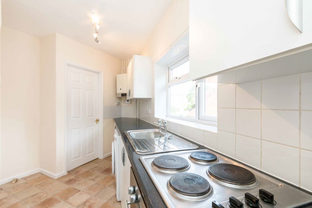 Property photo 3 of 7