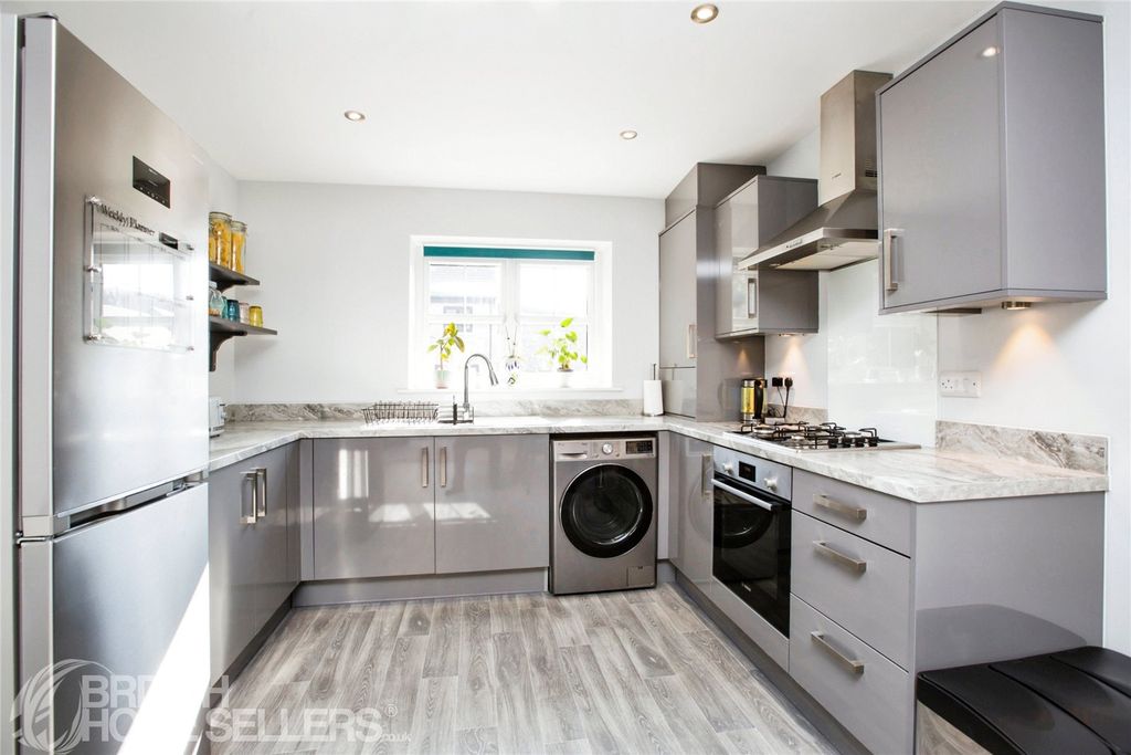 Property photo 2 of 12 Picture No. 03