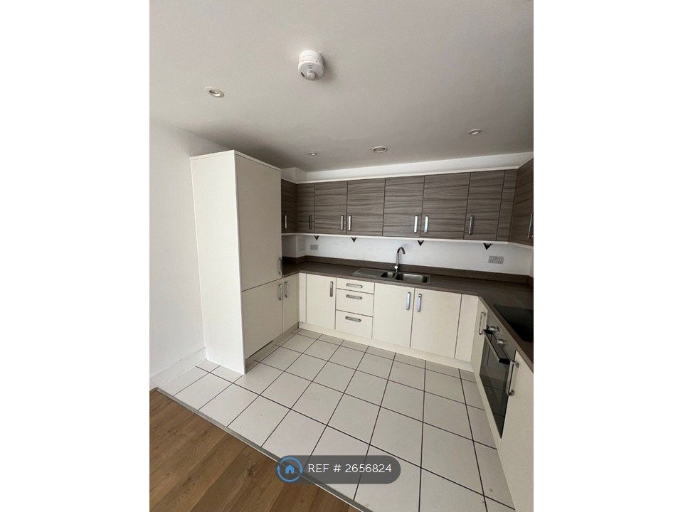 Property photo 3 of 4