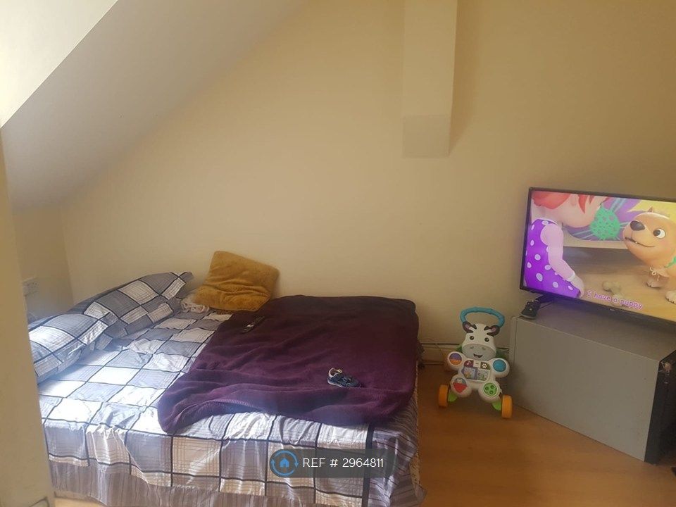 Property photo 3 of 7
