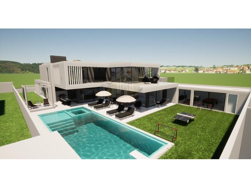 Property photo 2 of 51